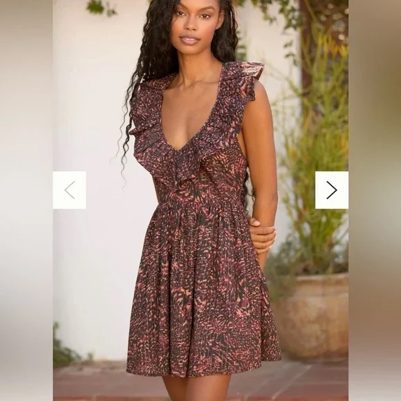 Anthropologie V Neck Bubble Dress - Picture 2 of 8